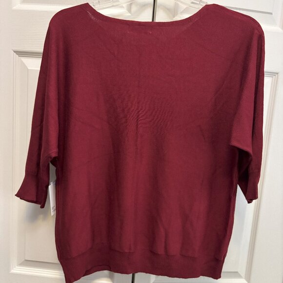 NWT, Women's Burgundy Sweater Size 1X. - Picture 2 of 2